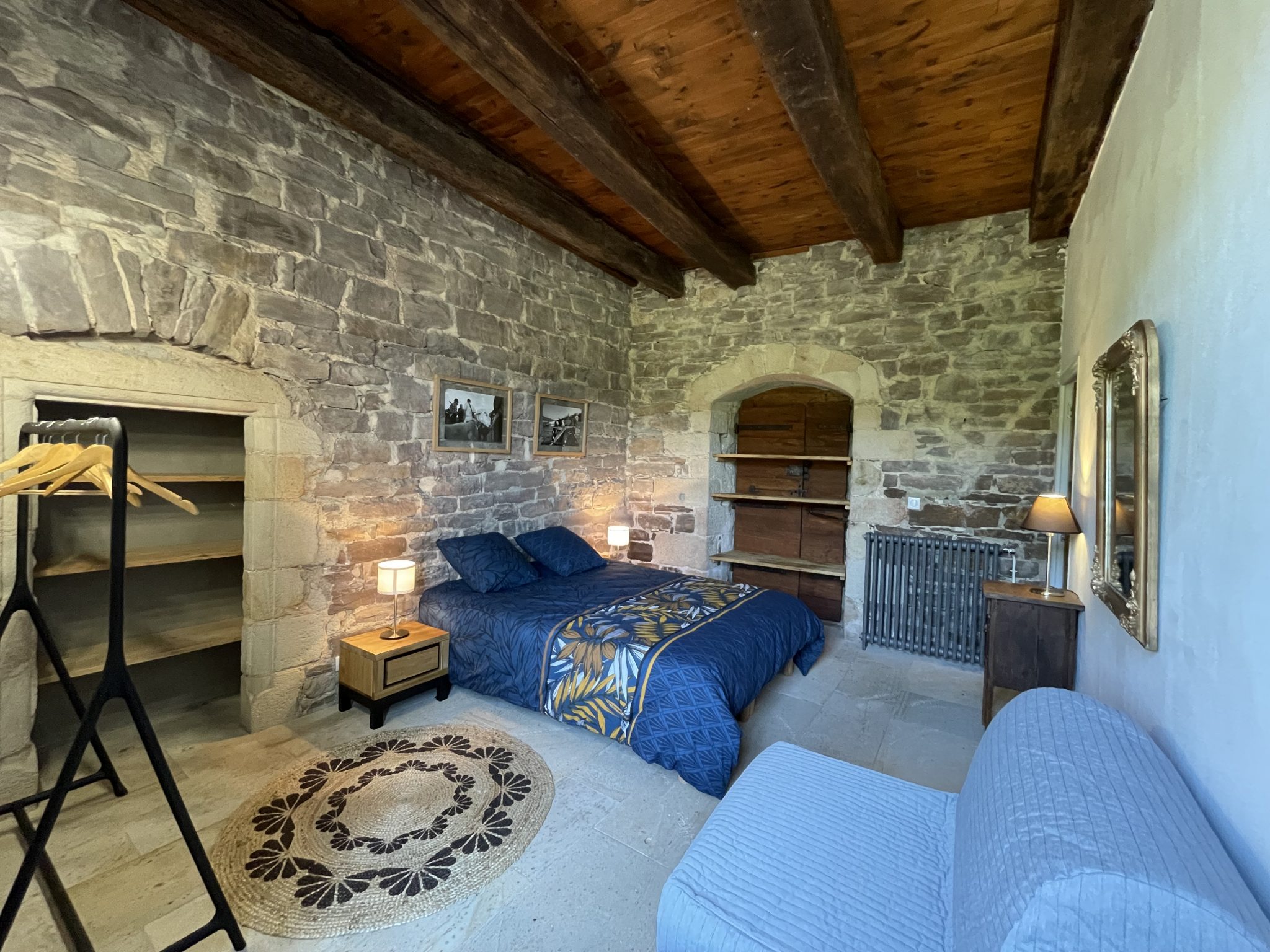 Chambre du gîte rivière - Château de Latour